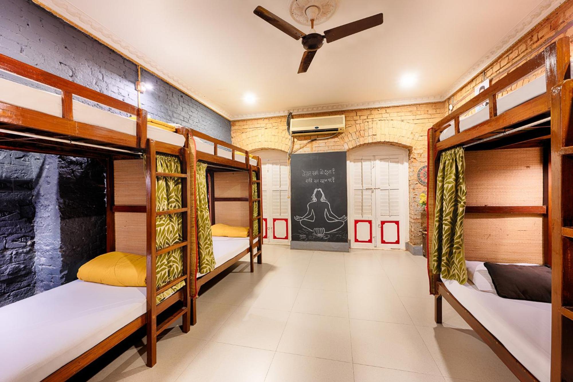International Travellers' Hostel By Ith Stays Varanasi Quarto foto