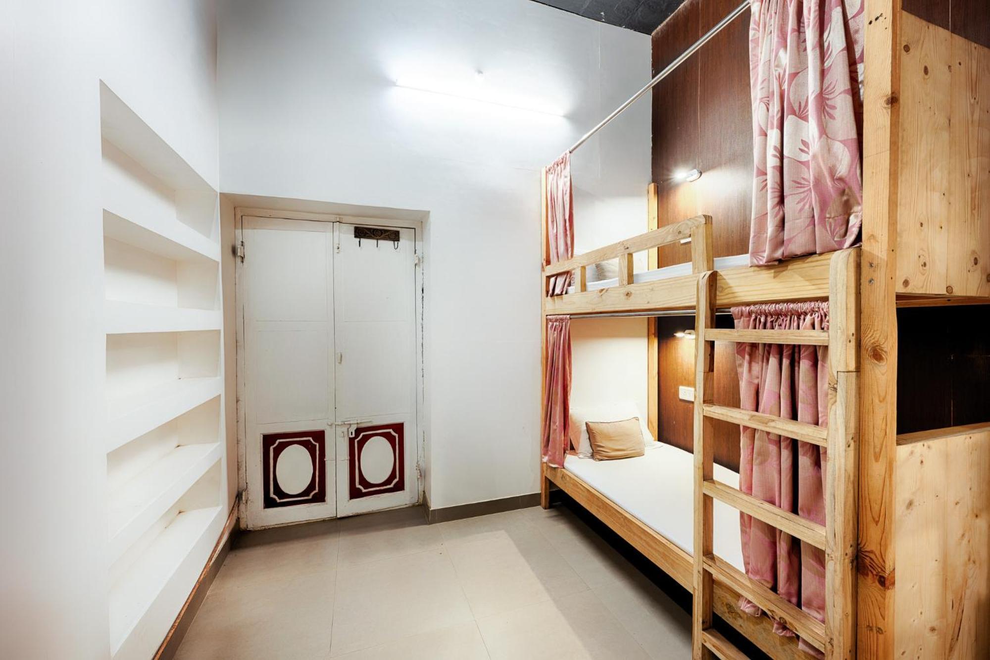 International Travellers' Hostel By Ith Stays Varanasi Quarto foto